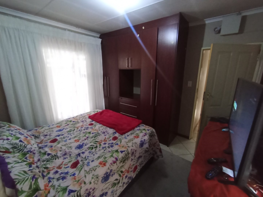 3 Bedroom Property for Sale in Pinehaven Free State